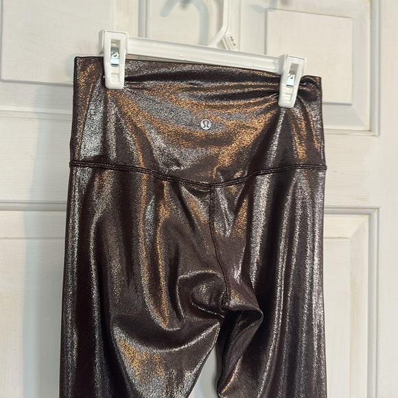 Lululemon brown metallic leggings size 6 - Picture 4 of 5